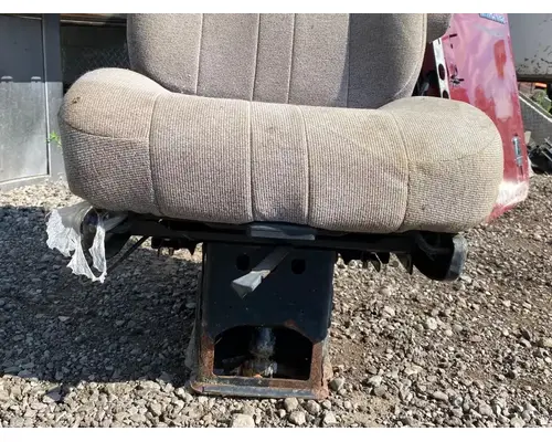 Western Star 5900 Seat, Front