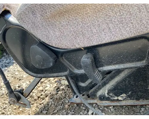 Western Star 5900 Seat, Front