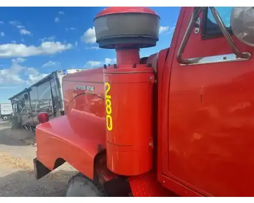 Western Star 6900 XD Air Cleaner