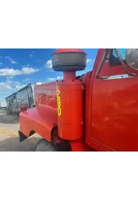 Western Star 6900 XD Air Cleaner