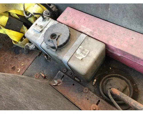Body Parts, Misc. WHITE VOLVO WAH Vander Haags Inc Sp