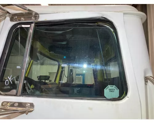 Door Glass, Front WHITE VOLVO WAH Vander Haags Inc Sf