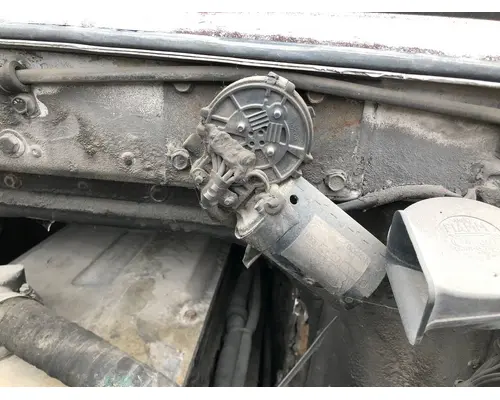 Wiper Motor, Windshield WHITE VOLVO WAH Vander Haags Inc Cb