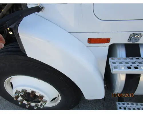 Fender Extension WHITE/VOLVO WCA LKQ Heavy Truck - Goodys