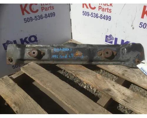 Engine Mounts WHITE/VOLVO WIA LKQ KC Truck Parts - Inland Empire