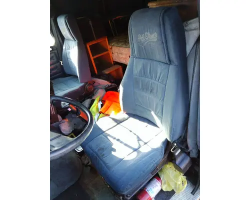 Seat, Front WHITE/GMC WIA LKQ Heavy Truck Maryland