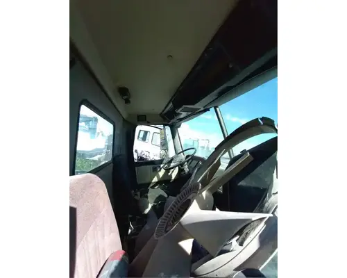 White WG Cab