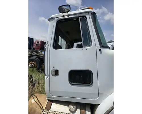 White WG Door Assembly, Front