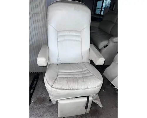 Seat, Front Workhorse Custom Chassis R20 Dixie Truck Centre