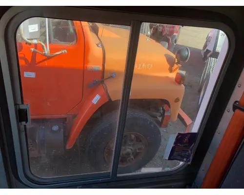 Door Glass, Front Workhorse P32 Vander Haags Inc Sp