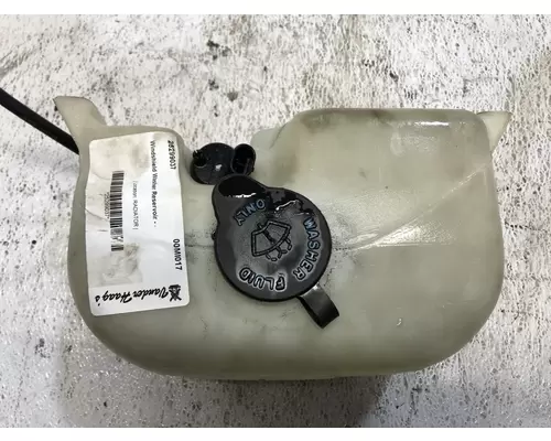 Workhorse P32 Windshield Washer Reservoir