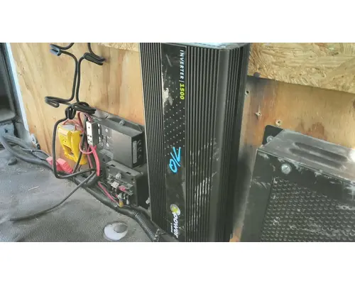 XANTREX 813-1500-UL POWER INVERTER (NON HYBRID)