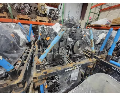 YANMAR 3TNV74F Engine Assembly