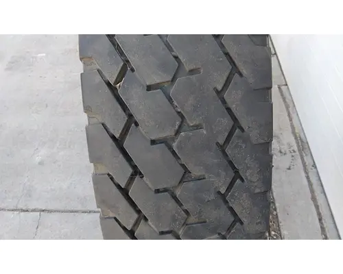 YOKOHAMA 11R22.5 TIRE