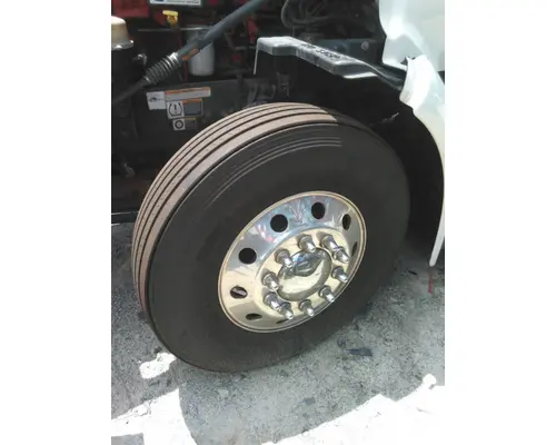YOKOHAMA 11R22.5 TIRE