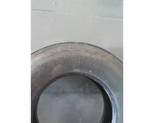 YOKOHAMA 11R22.5 TIRE