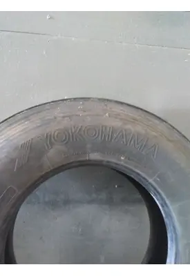 YOKOHAMA 11R22.5 TIRE