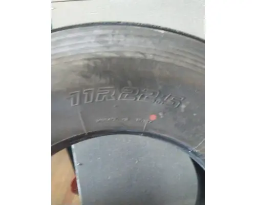 YOKOHAMA 11R22.5 TIRE