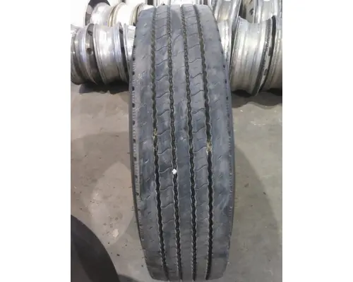 YOKOHAMA 11R22.5 TIRE