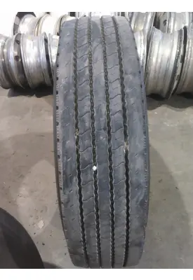 YOKOHAMA 11R22.5 TIRE