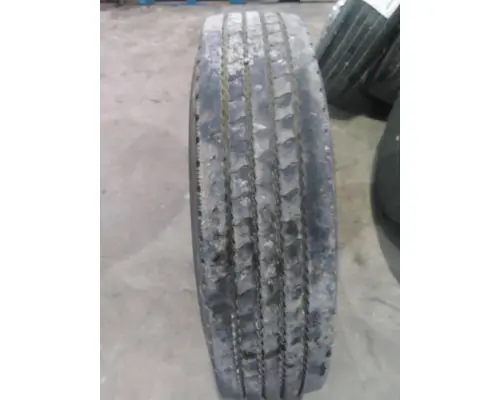 YOKOHAMA 11R22.5 TIRE