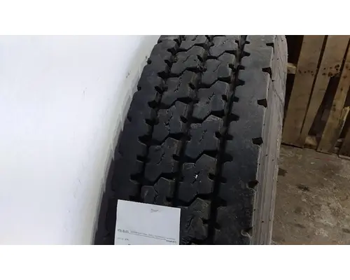 YOKOHAMA 11R24.5 TIRE