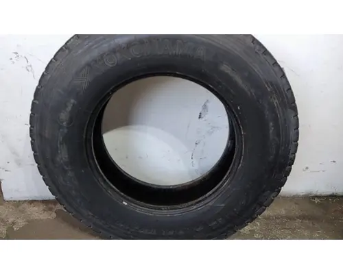 YOKOHAMA 11R24.5 TIRE