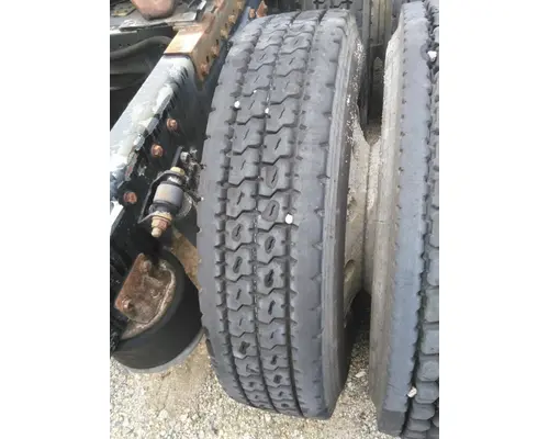 YOKOHAMA 11R24.5 TIRE