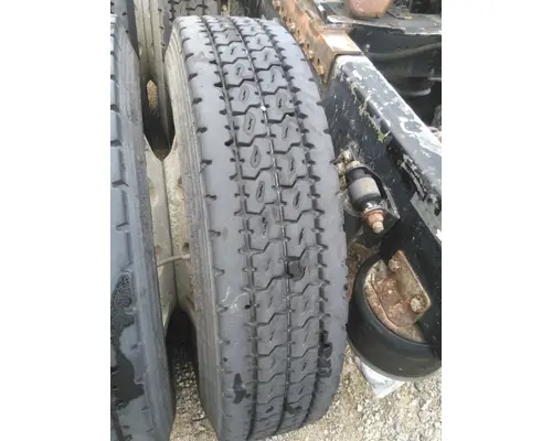 YOKOHAMA 11R24.5 TIRE