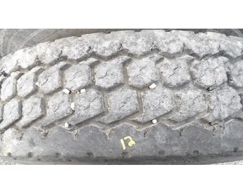 YOKOHAMA 11R24.5 TIRE