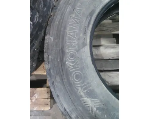 YOKOHAMA 11R24.5 TIRE