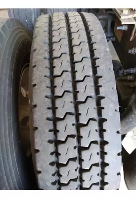 YOKOHAMA 295/75R22.5 TIRE