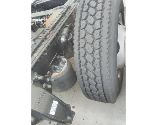 YOKOHAMA 295/75R22.5 TIRE