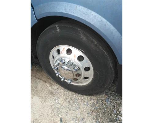 YOKOHAMA 295/75R22.5 TIRE