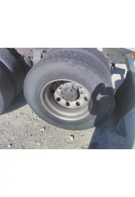 YOKOHAMA 295/75R22.5 TIRE