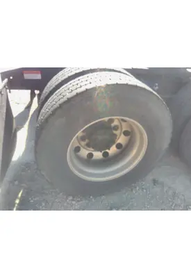 YOKOHAMA 295/75R22.5 TIRE