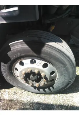 YOKOHAMA 295/75R22.5 TIRE