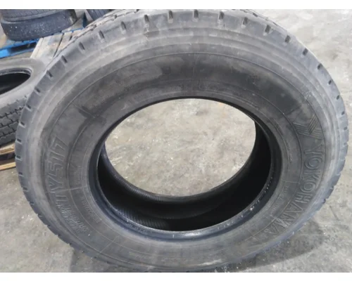 YOKOHAMA 295/75R22.5 TIRE