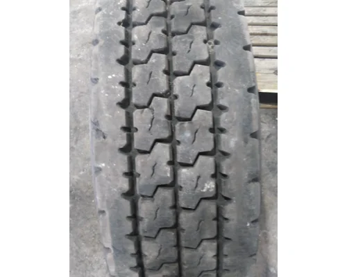 YOKOHAMA 295/75R22.5 TIRE
