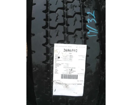 YOKOHAMA 295/75R22.5 TIRE