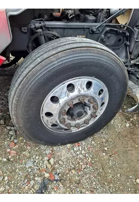 YOKOHAMA 295/80R22.5 TIRE