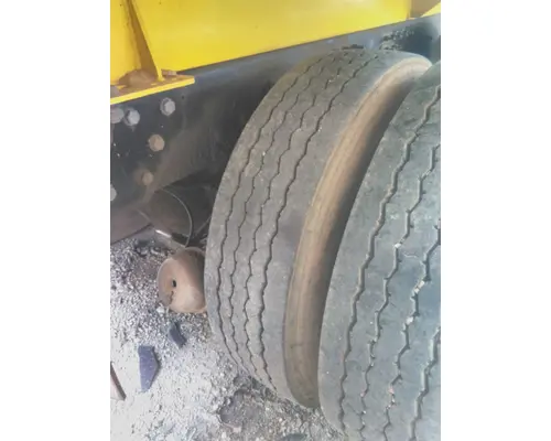 YOKOHAMA 315/80R22.5 TIRE
