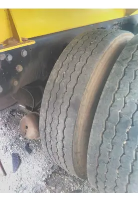 YOKOHAMA 315/80R22.5 TIRE