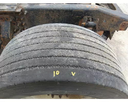 YOKOHAMA 445/50R22.5 TIRE