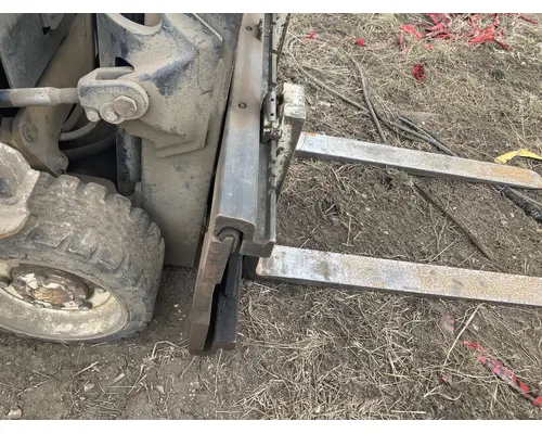 Yale GLC040AFNUAE082 Equipment (Mounted)
