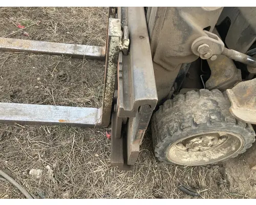 Yale GLC040AFNUAE082 Equipment (Mounted)