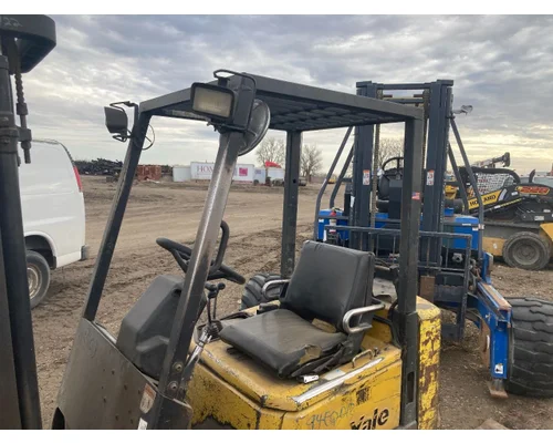 Yale GLC040AFNUAE082 Equipment (Mounted)