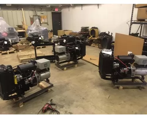 Yanmar 3TNV784F Engine Assembly