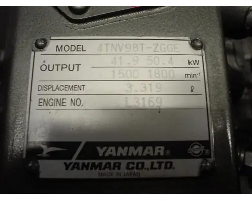 Yanmar 4TNV98T-ZGGE Engine Assembly