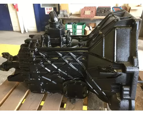 ZF S542 TRANSMISSION ASSEMBLY